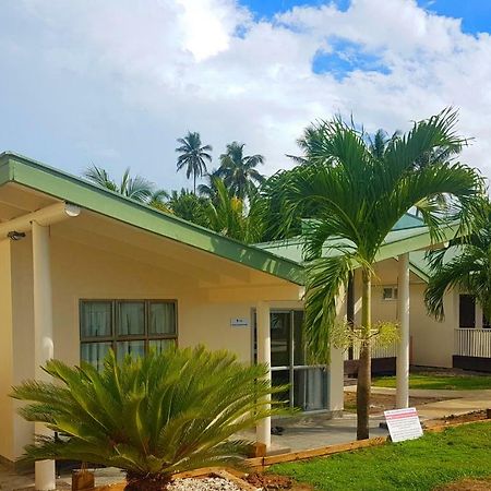 Le Uaina Beach Resort Faleapuna Eksteriør billede