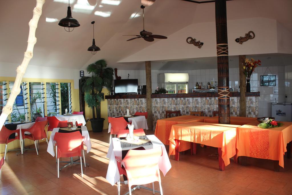 Le Uaina Beach Resort Faleapuna Eksteriør billede
