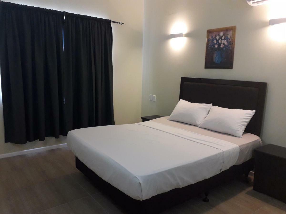 Le Uaina Beach Resort Faleapuna Eksteriør billede