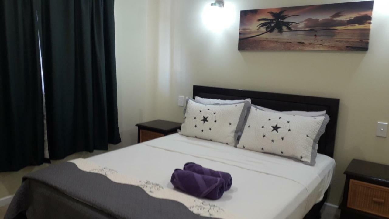 Le Uaina Beach Resort Faleapuna Eksteriør billede